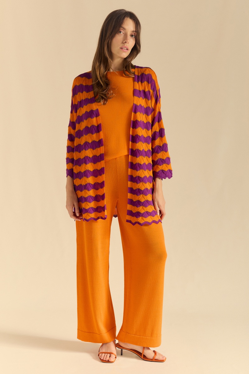 Three-color wavy jacket