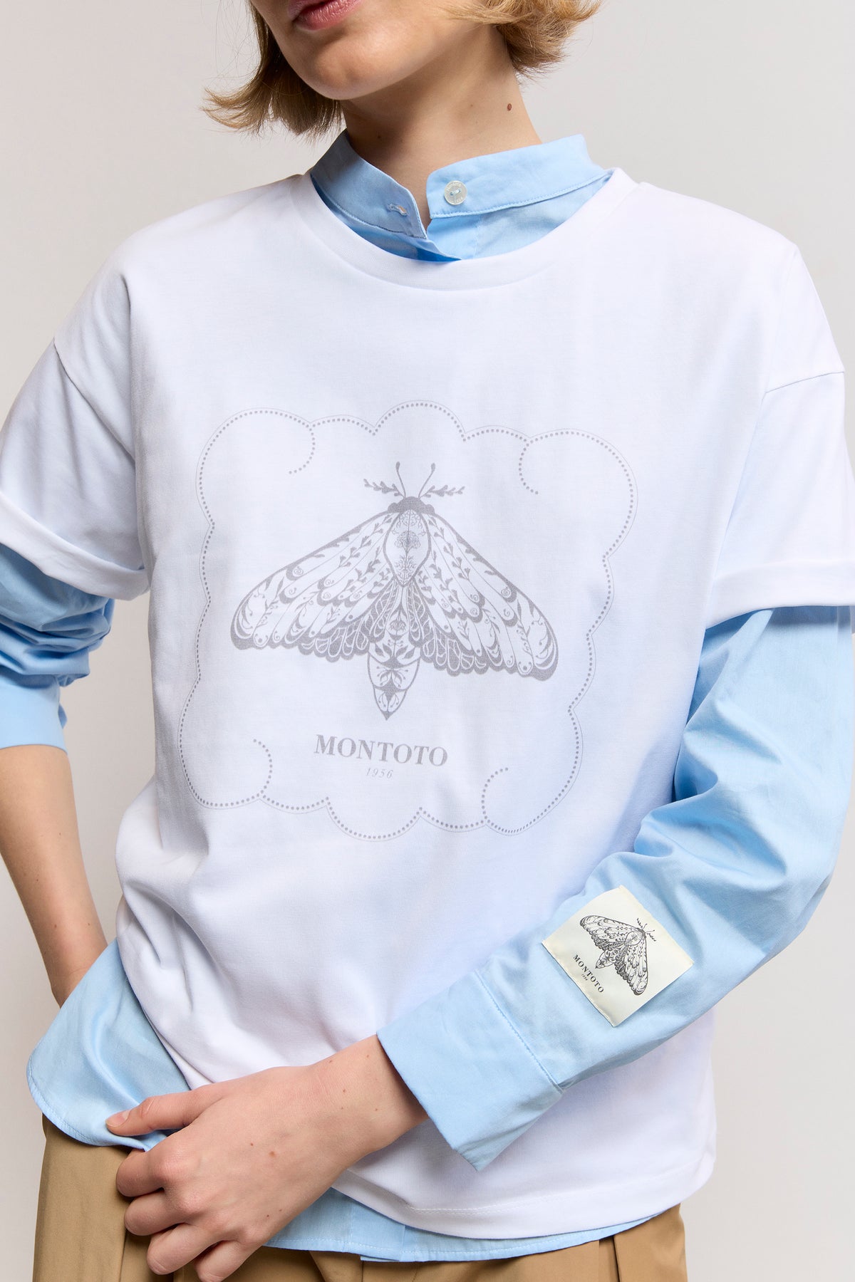 Moth print short-sleeve t-shirt