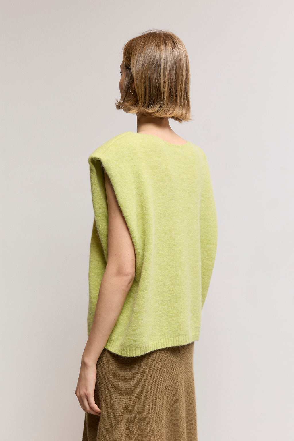 Chaleco oversize hombrera