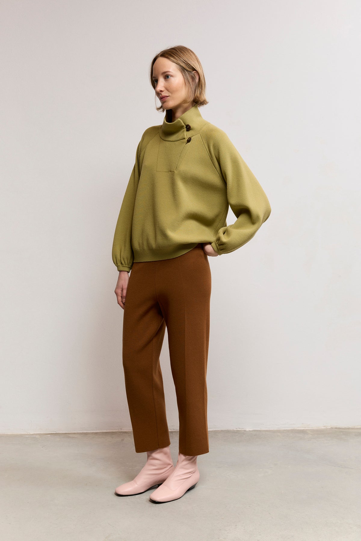 Funel neck Knit Sweater