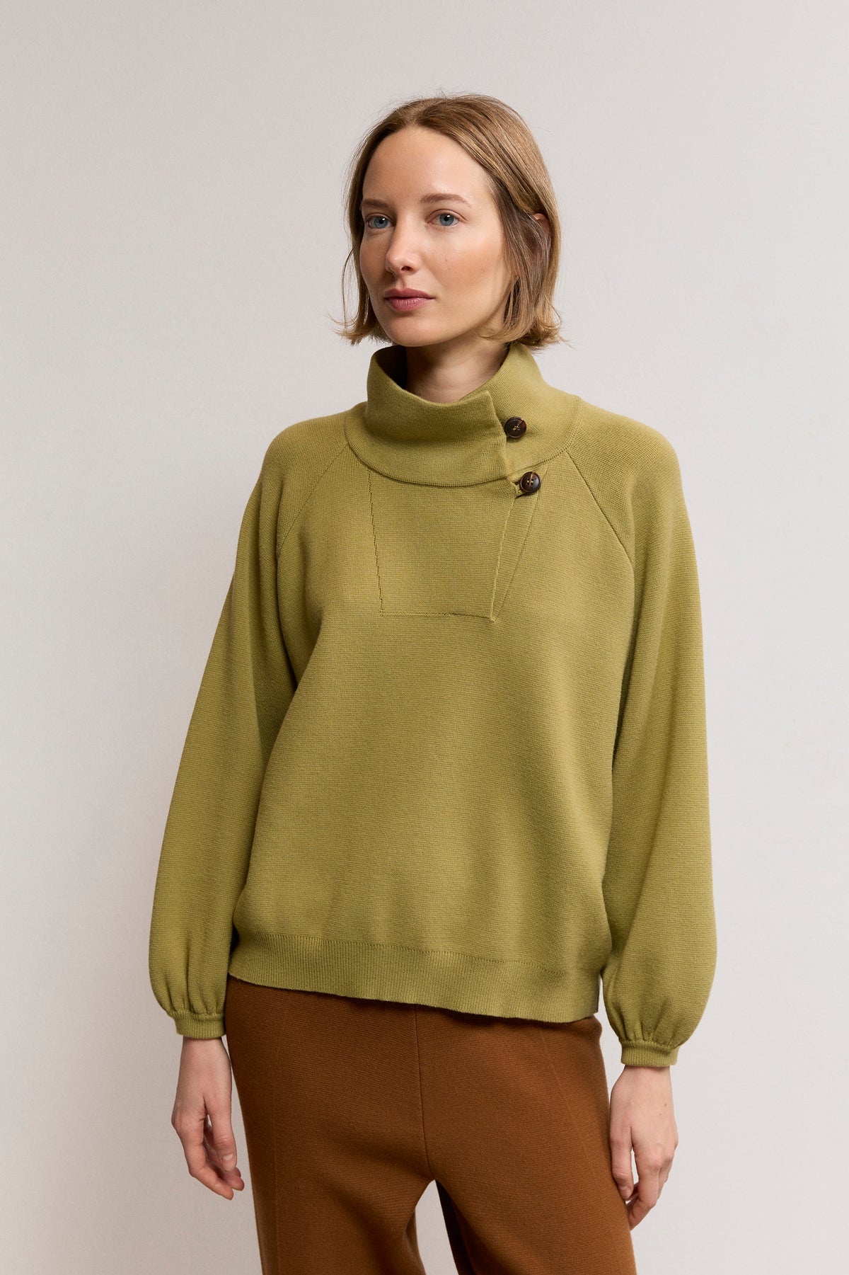 Funel neck Knit Sweater