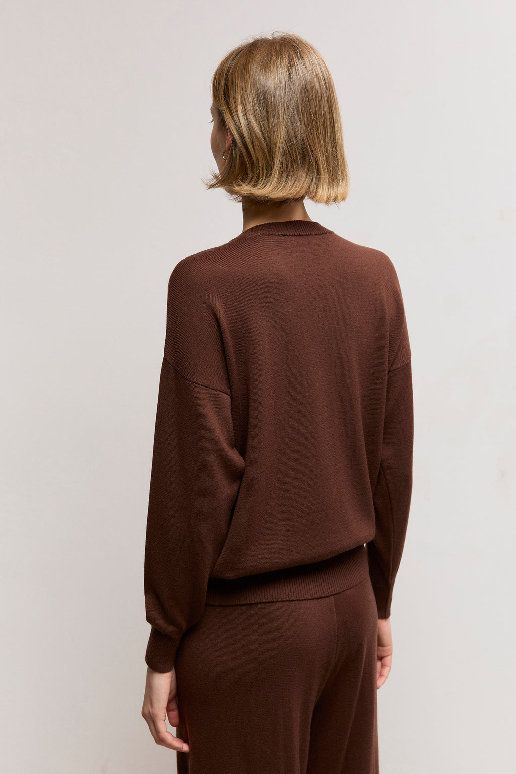 Drop-Shoulder Knit merino Sweater