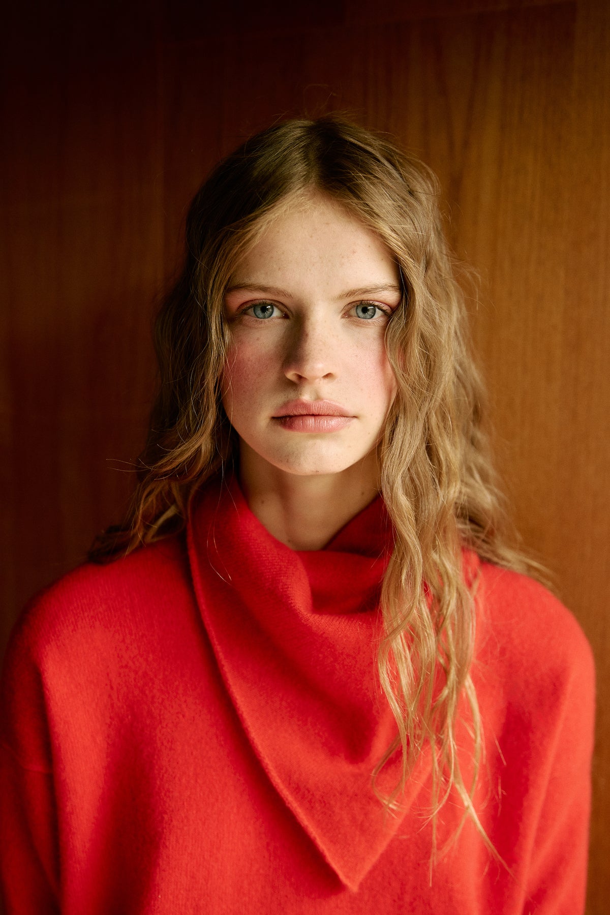 Cashmere round-neck sweater