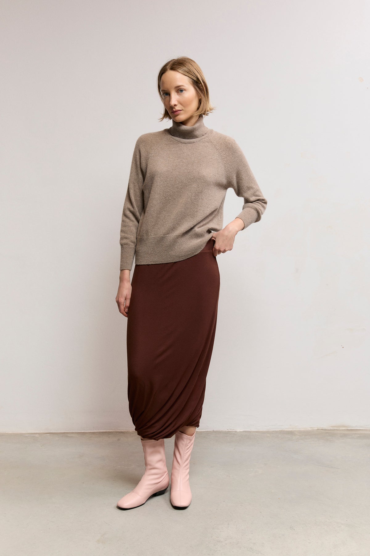 Fitted Cashmere Turtleneck Sweater